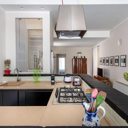 Apartment Normanni With Terrace By Wonderful Italy